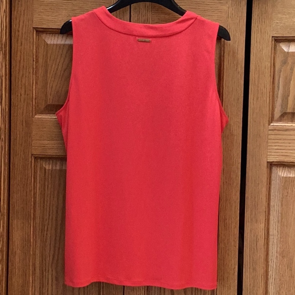 Michael Kors sea Coral V-Neck Blouse with Gold Accents. Women’s size XL - Picture 8 of 13